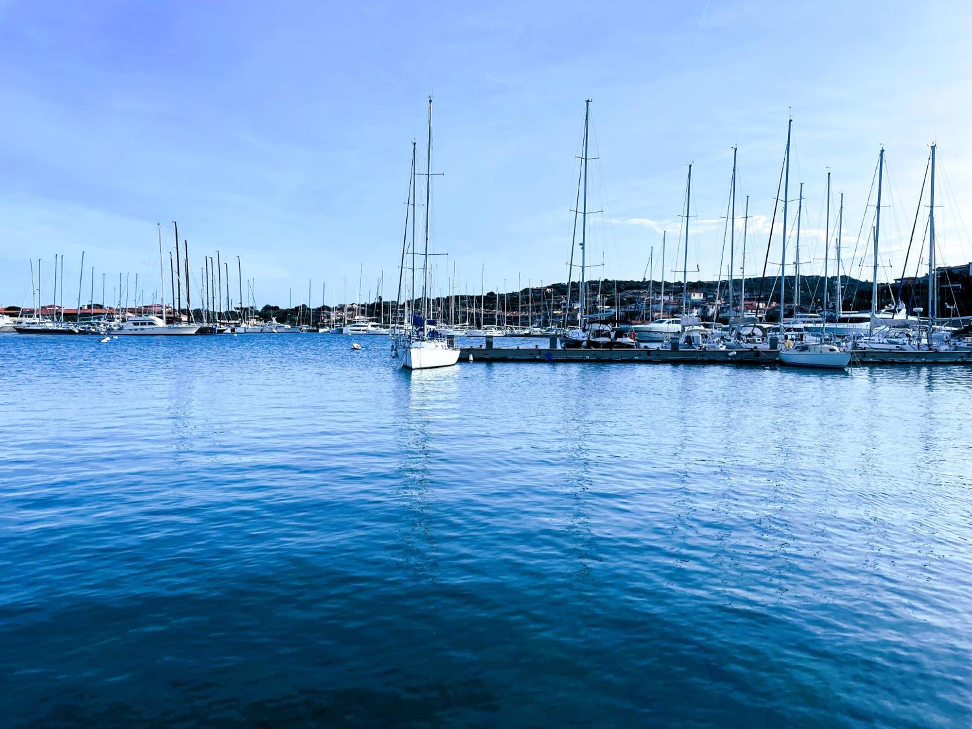 Bellissimo Appartamento Con Veranda Privata Al Centro Di Porto Rotondo Exteriér fotografie